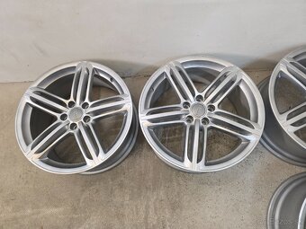 Elektróny audi R19 pompei ET43 - 11