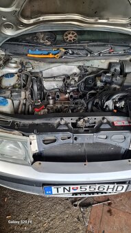 Škoda octavia 1. 1.6 benzín - 11