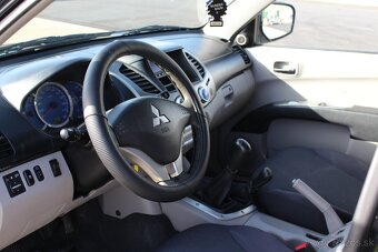 Mitsubishi L 200 L200 2.5 DI-D Double Cab Intense - 11