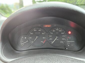 Peugeot 206 2001 benzín1,1l - 11