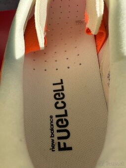 Bezecke tenisky New Balance Rebel V4 - 11