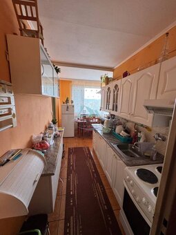 Dvojizbový byt s balkónom v Šahách - 11