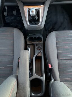 Ford Focus C-MAX 2007 1.8 Duratec 92kW benzín + LPG - 11