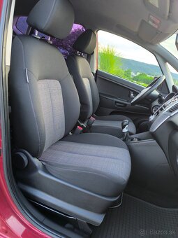 Kia Venga 1.4 benzín, kúpené na Slovensku - 11