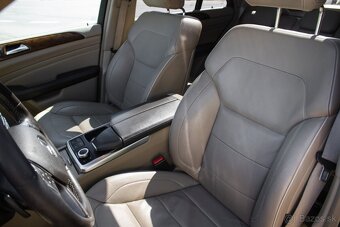 Mercedes-Benz ML350 BLUETEC 4MATIC - 11