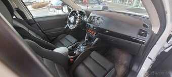 Mazda CX-5  2,2 Diesel, Automat, 4×4 110KW , biela metaliza - 11