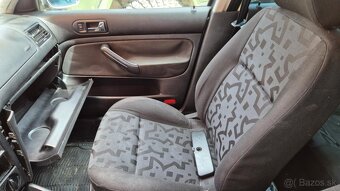 Volkswagen Bora 1,6i 74kw - 11