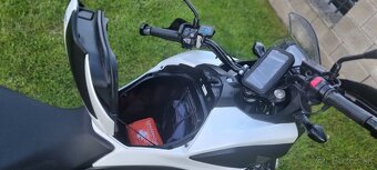Honda NC 750xa - 11