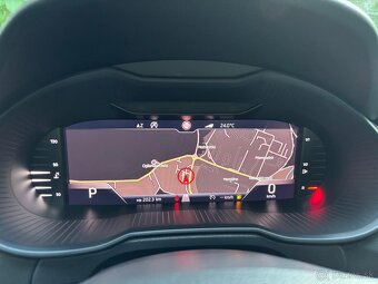 Škoda Octavia Combi 2.0 TDI Style DSG - 11