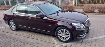 Mercedes benz c180 s204 1.8benzin - 11
