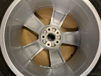 Original zimni alu Audi Q4 e-tron 89A r19 Top stav - 11