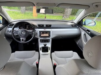 Volkswagen Passat B6 Combi HIGHLINE CR - 11