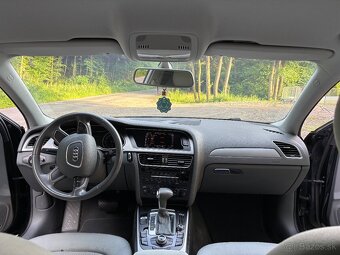 Audi A4 Sedan - 11