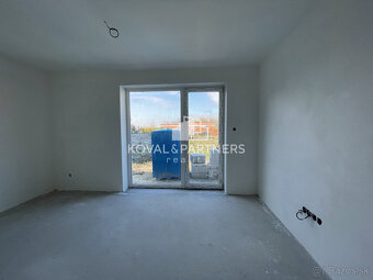 Na predaj novostavba 4 izbového rodinného domu Žitavce - 11