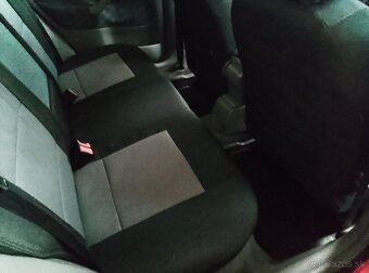 Predám Škoda Octavia Combi 1.9 TDI SLX 66kw M5 5d - 11