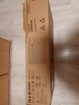 Monitor LENOVO 27" - 11