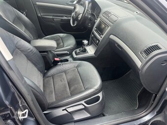 Predam vymenim  oktavia 2.0tdi dsg - 11