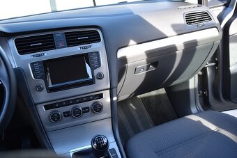 Golf kombi VII 1,6 TDI nafta MT6 - 11