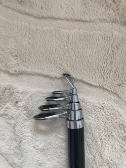 Rybárske potreby - 11