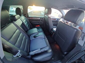 Volkswagen Touareg 3.2 V6 LPG - 11