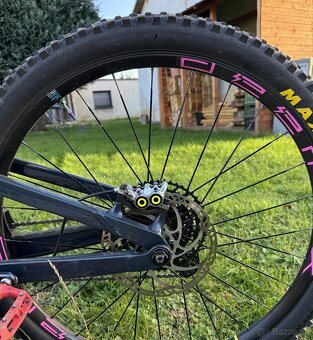 Trek SLASH AXS - 11