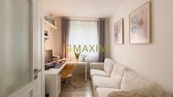 REZERVOVANÉ 4-izbový byt, 2. posch. + pivnica, rekonštrukcia - 11