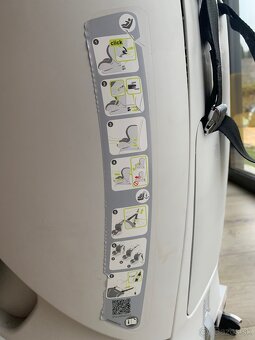 Britax Römer Trifix 9-18kg strom grey - 11