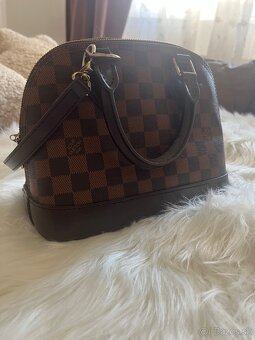 LV mala kabelka - 11