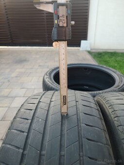 P: 225/40 R18 letne Bridgestone - 11