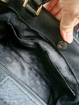 NOVA Michael Kors kozmeticka taska, cierno zlata kabelka - 11