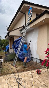 🔧 ČISTENIE FASÁD, DLAŽIEB, OKIEN, ŽALÚZIÍ A FOTOVOLTIKY - 11