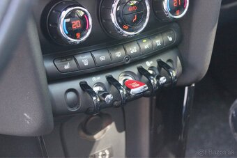 Mini Cooper S 2.0 141kW Panoráma JCW 100 tis. km - 11
