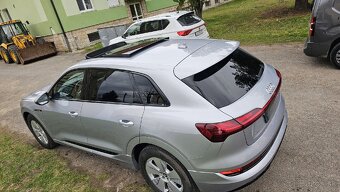 AUDI e-tron 55, etron 4x4 300kW, 126tis.km - 11