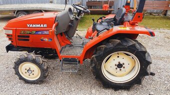Yamnar AF 324 24 koni - 11