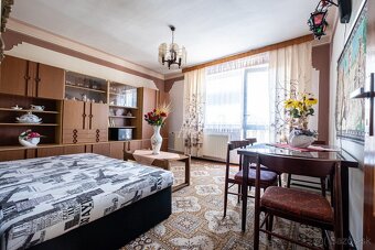 RODINNÝ DOM VYŠNÉ OPÁTSKE, KOŠICE JUH - 11
