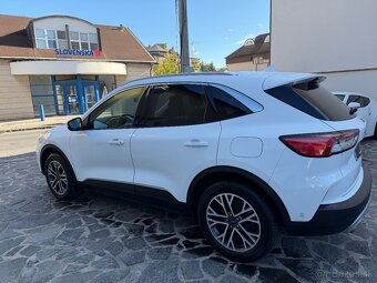 Ford Kuga 2.5 Duratec HEV 190k Titanium eCVT - 11
