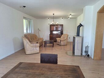 2352 EXKLUZÍVNA PONUKA PRENÁJMU NADŠTANDARDNÉHO RODINNÉHO DO - 11