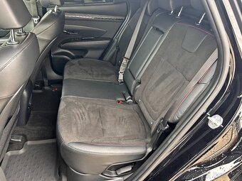 Hyundai Tucson 1.6 T-GDi HEV 6AT 4x4 N-LINE+ - 11