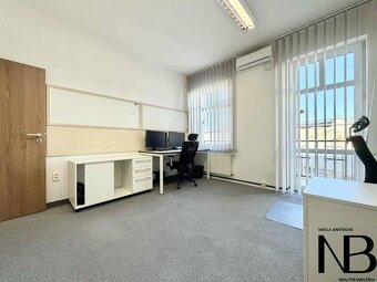 Na predaj kancelárske priestory v centre (70m2), TN - Stará - 11