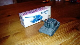 Plastové DDR modely k železnici veľkosť HO a TT - 11