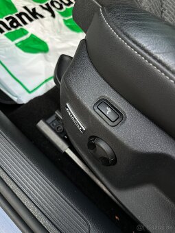 Volkswagen VW Golf 7 Combi 2.0 TDi 110kw Manuál,Highline - 11