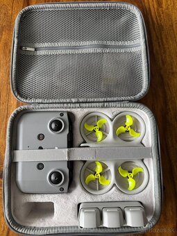 DJI Neo Fly More Combo - 11