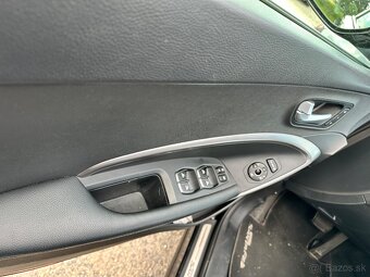 Hyundai grand santafe - 11