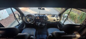 Prepravník koní Renault ATM 5-místný - 11