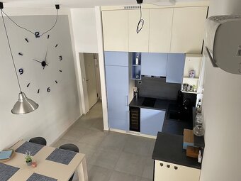 Chorvátsko – Štýlový 1-izbový apartmán len 100 m od pláže - 11