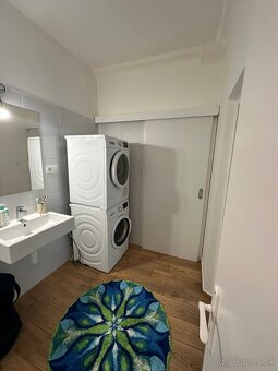 Na predaj pekný 2.5 izb. byt , výmera 58 m2, kompl. rekonšt. - 11