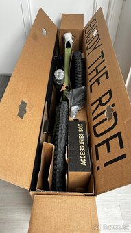 Canyon Spectral CF8 2024 - 11
