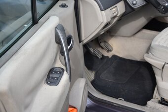 Renault Grand Scénic 1.9 dCi Authentique Confort - 11