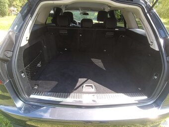Mercedes C180  Blue Tech - 11