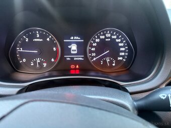Hyundai i30 - 11
